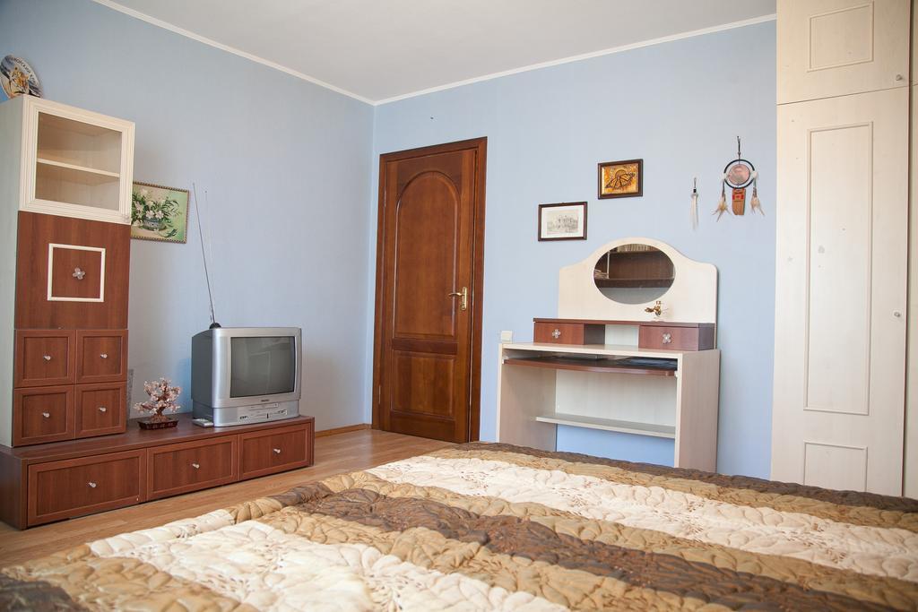 Poznyaky Apartments Kiev Room photo